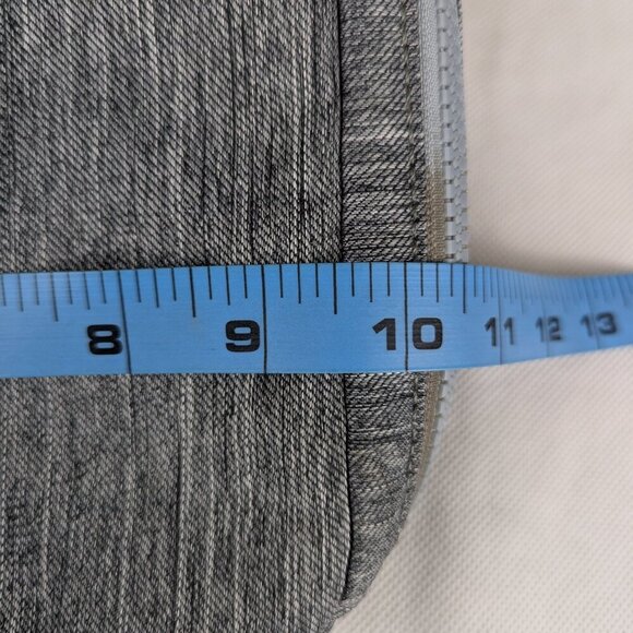 AUTH Kipling Lunch bag Grey - Used - Clean- Good Condition Made in Cambodia - Picture 14 of 15